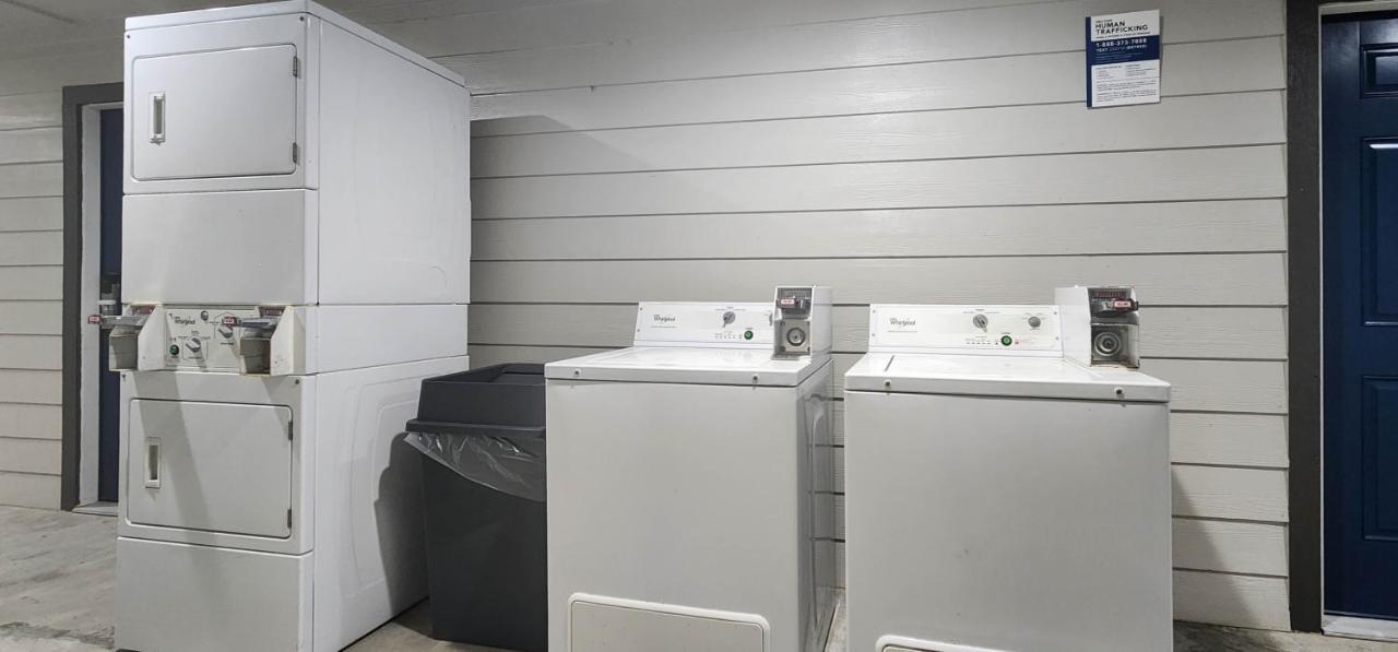 Motel 6 Aransas Pass Tx Bagian luar foto