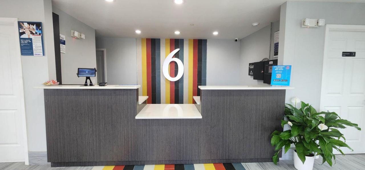 Motel 6 Aransas Pass Tx Bagian luar foto