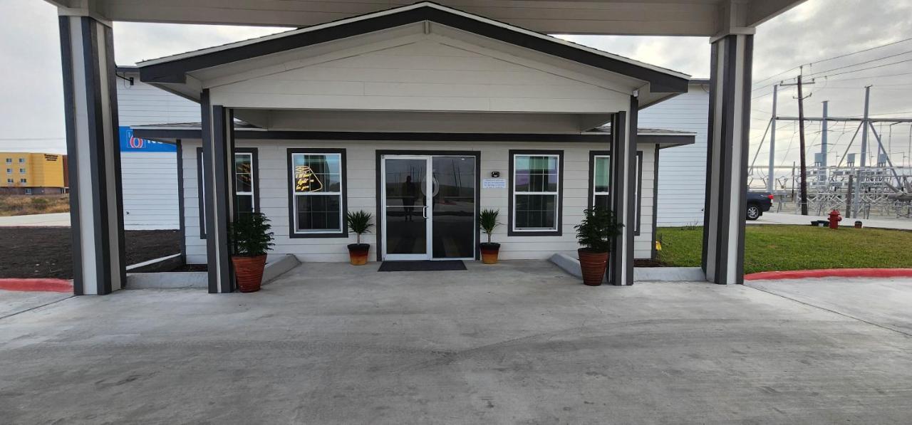 Motel 6 Aransas Pass Tx Bagian luar foto