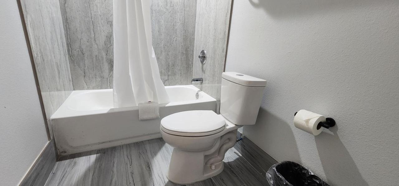 Motel 6 Aransas Pass Tx Bagian luar foto